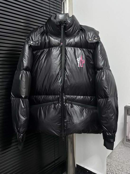 Picture of Moncler Down Jackets _SKUMonclersz1-5xetr3136744